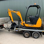 JCB 8018