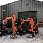 Hitachi 1.9t 3.3t and 5t Ready for Sale