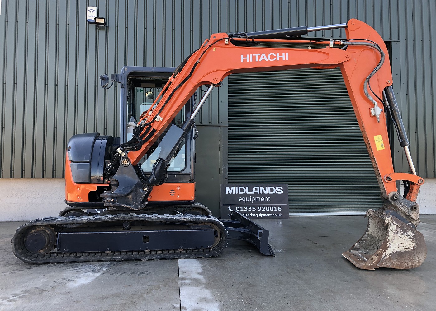 hitachi-zx55u-5a5949-